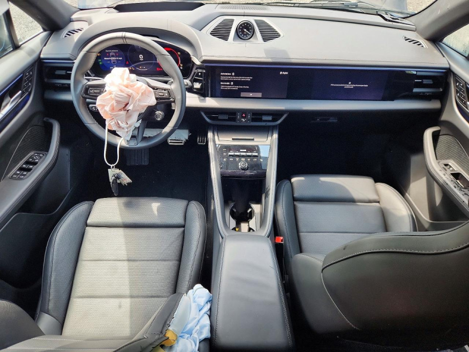 Porsche MACAN 2025 — Copart