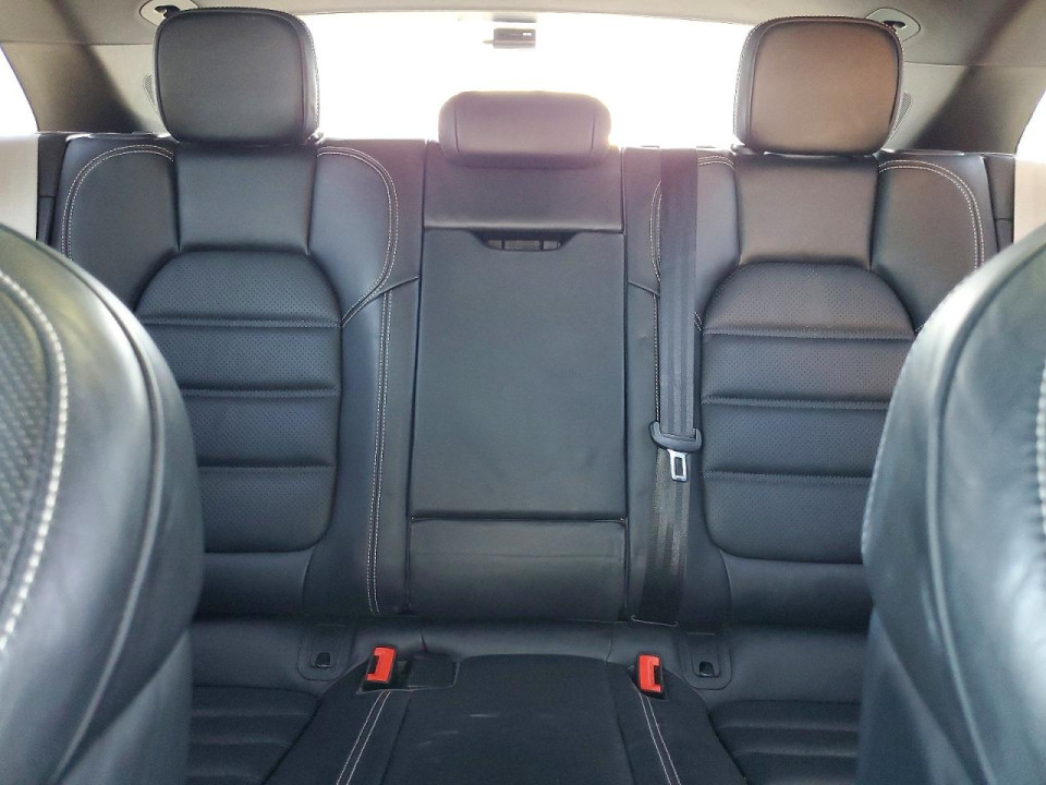 Porsche MACAN 2023 — Copart
