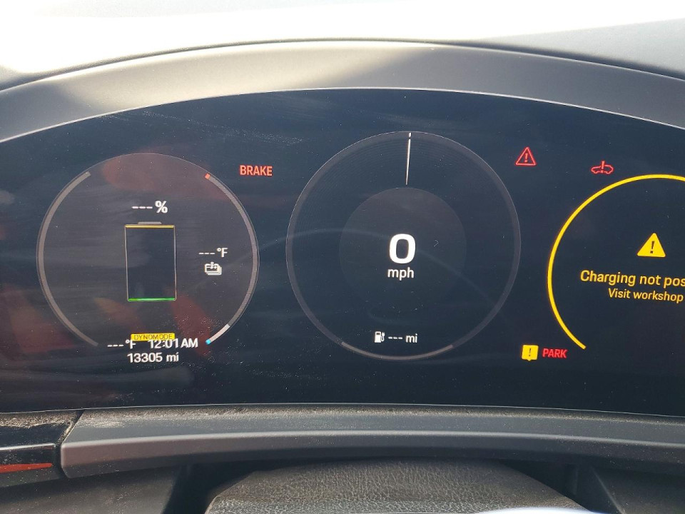 Porsche MACAN 2024 — Copart