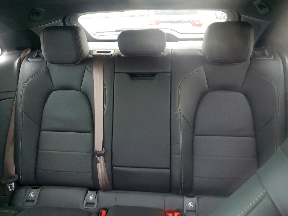 Porsche MACAN 2024 — Copart