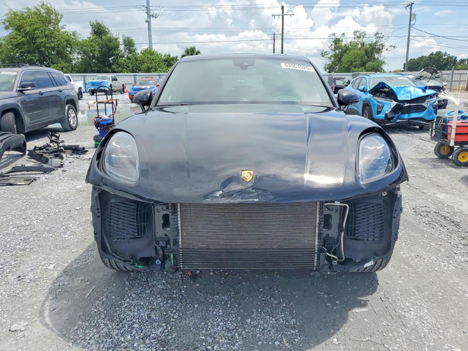 Porsche MACAN 2022 — Copart