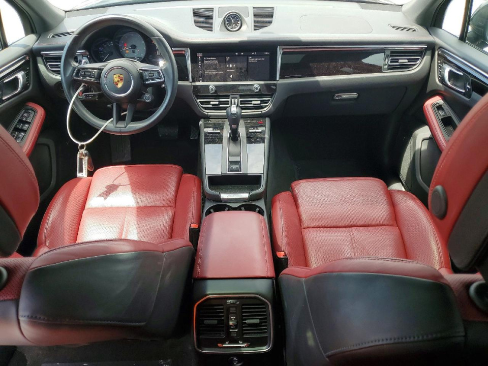 Porsche MACAN 2022 — Copart