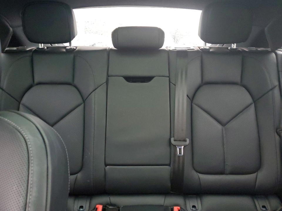 Porsche MACAN 2026 — Copart