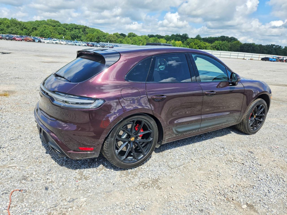 Porsche MACAN 2023 — Copart