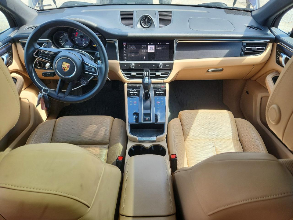 Porsche MACAN 2023 — Copart