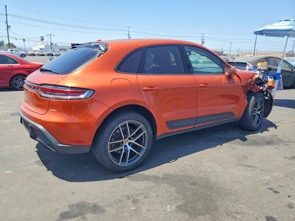 Porsche MACAN 2023 — Copart