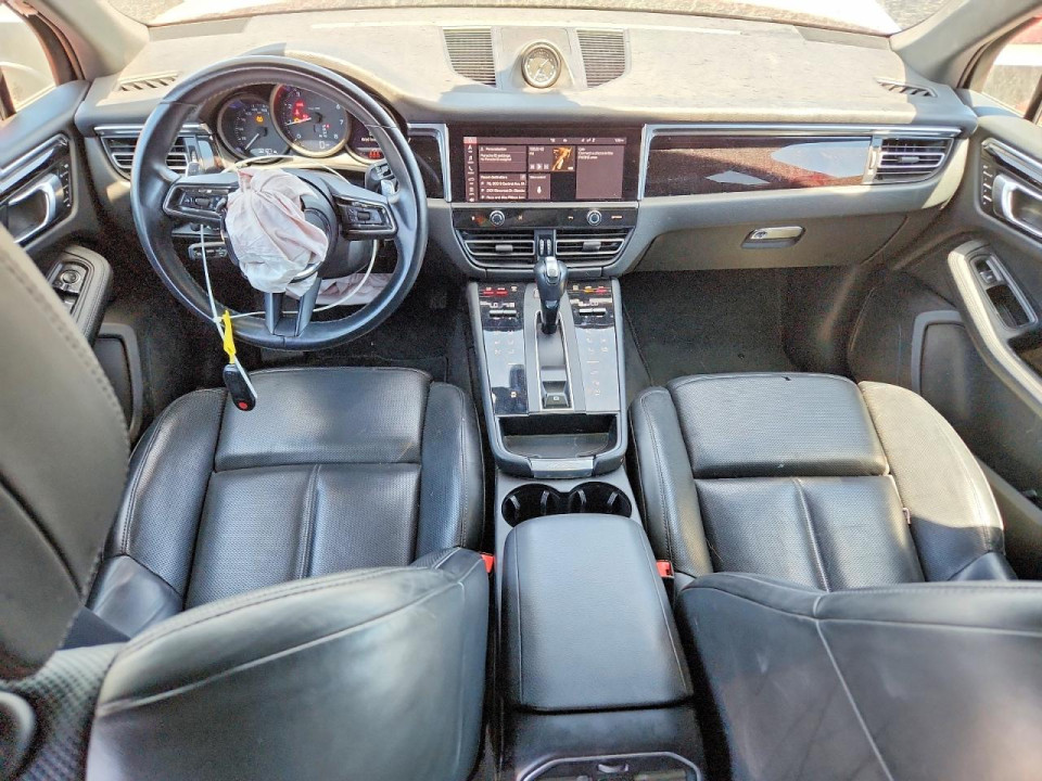 Porsche MACAN 2023 — Copart