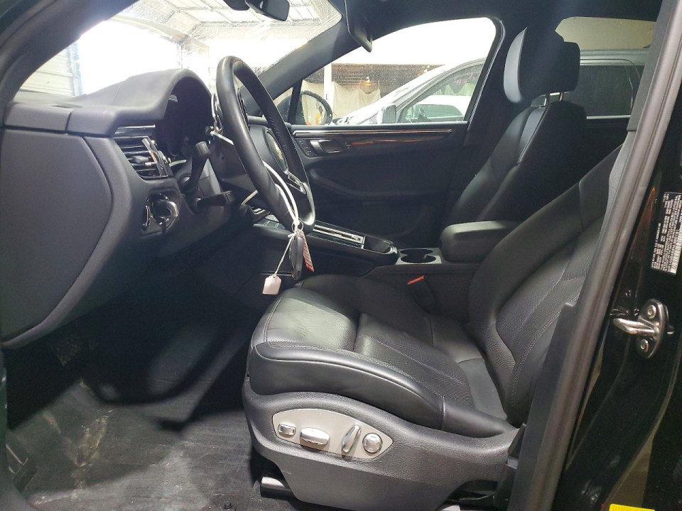 Porsche MACAN 2022 — Copart