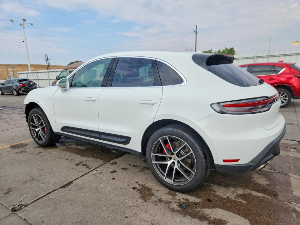 Porsche MACAN 2024 — Copart
