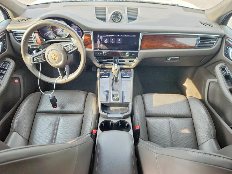 Porsche MACAN 2024 — Copart