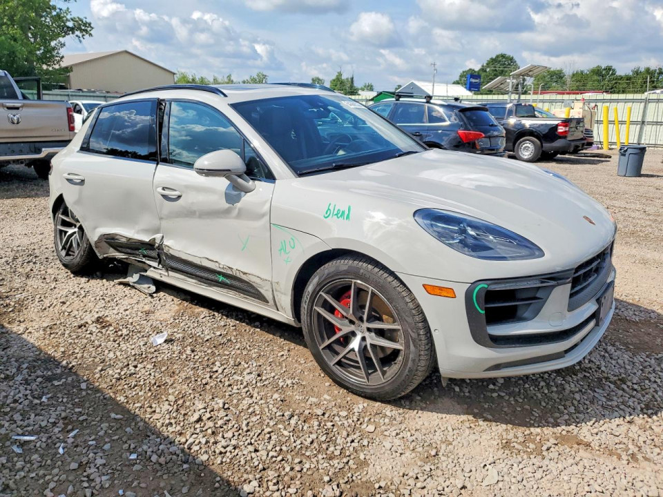 Porsche MACAN 2022 — Copart