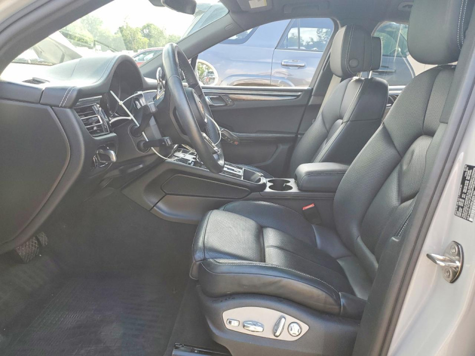 Porsche MACAN 2022 — Copart