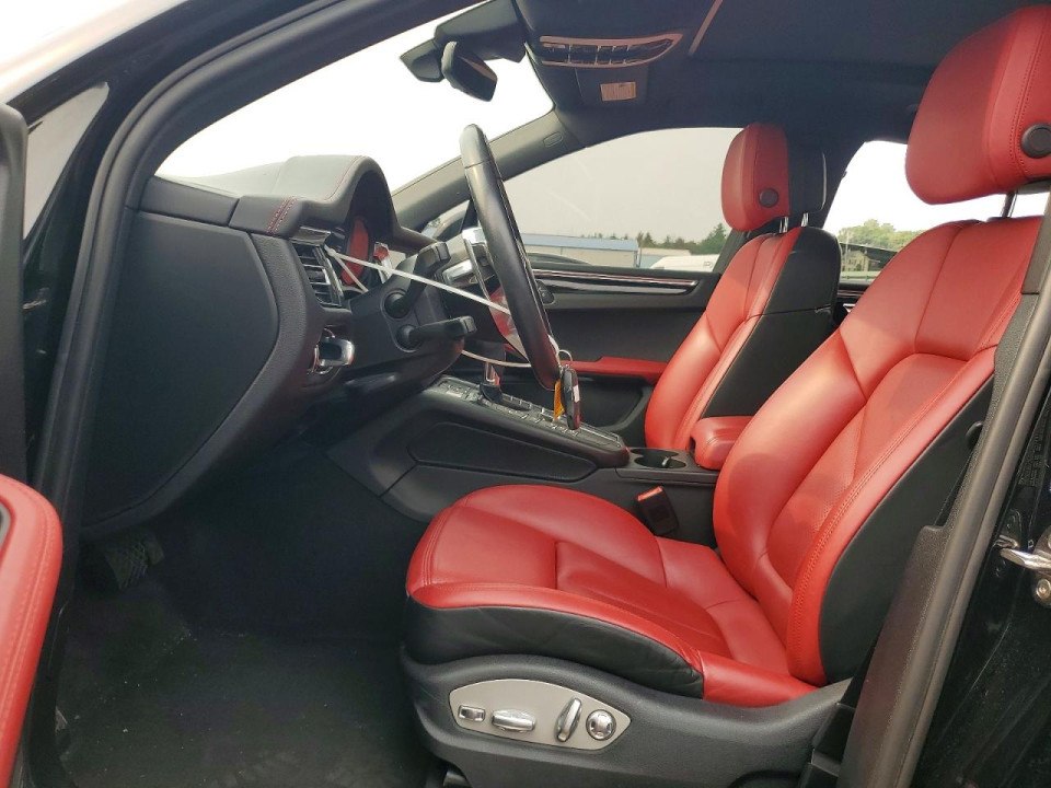 Porsche MACAN 2021 — Copart
