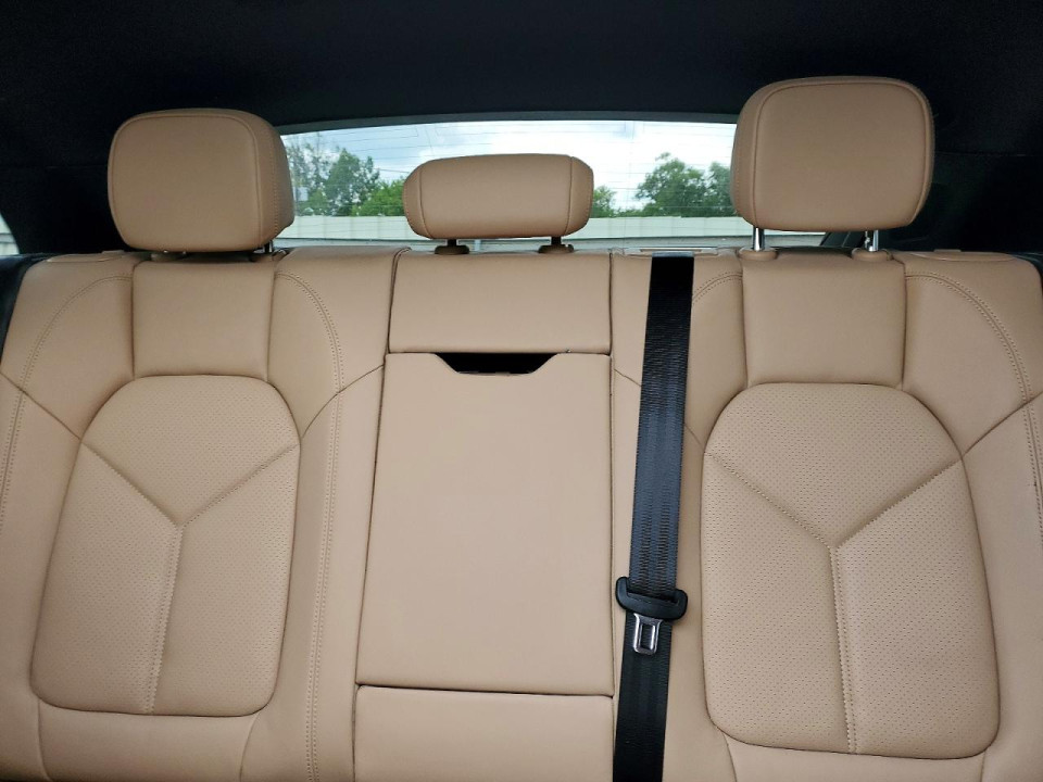 Porsche MACAN 2024 — Copart