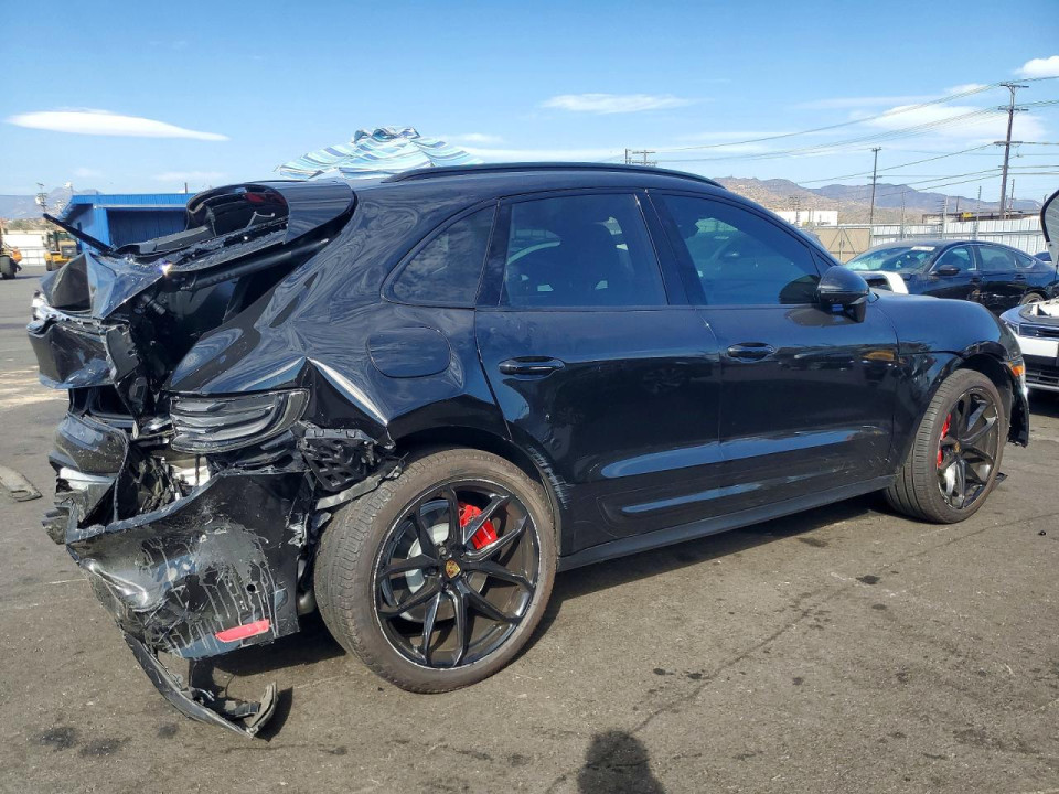 Porsche MACAN 2024 — Copart