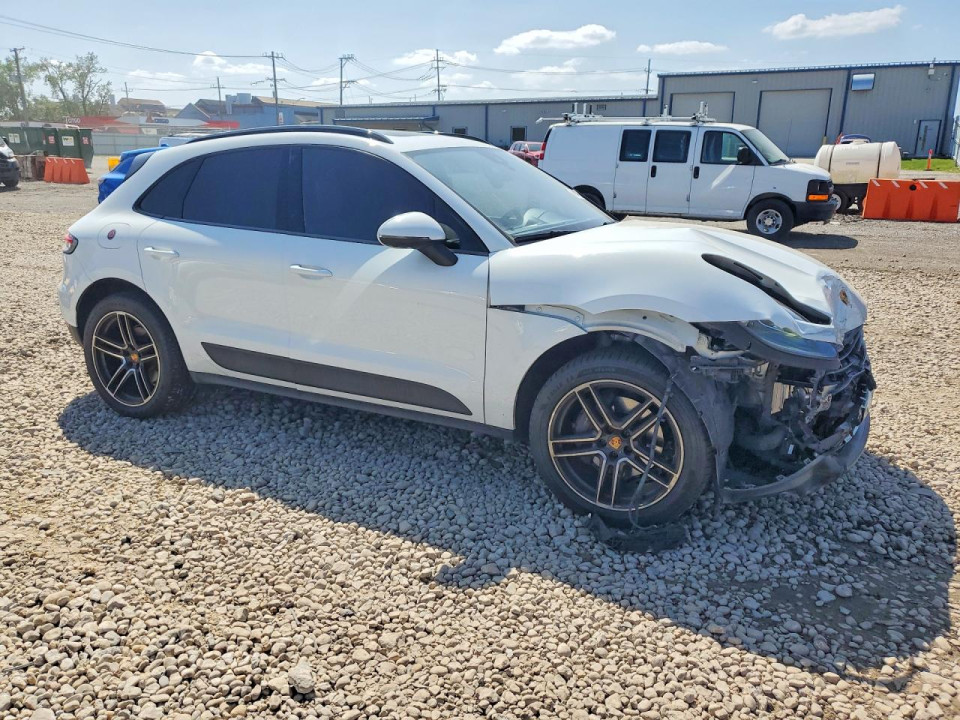 Porsche MACAN 2021 — Copart