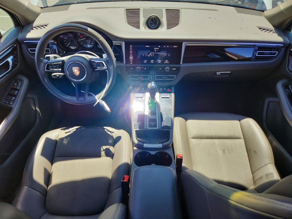 Porsche MACAN 2023 — Copart