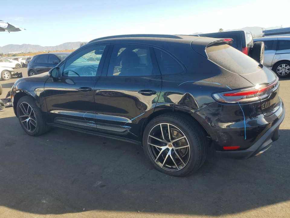 Porsche MACAN 2023 — Copart