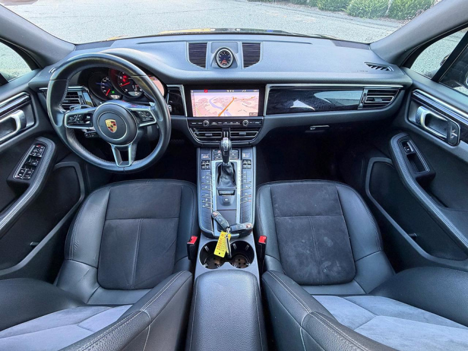 Porsche MACAN 2021 — Copart