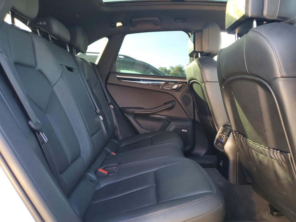 Porsche MACAN 2022 — Copart