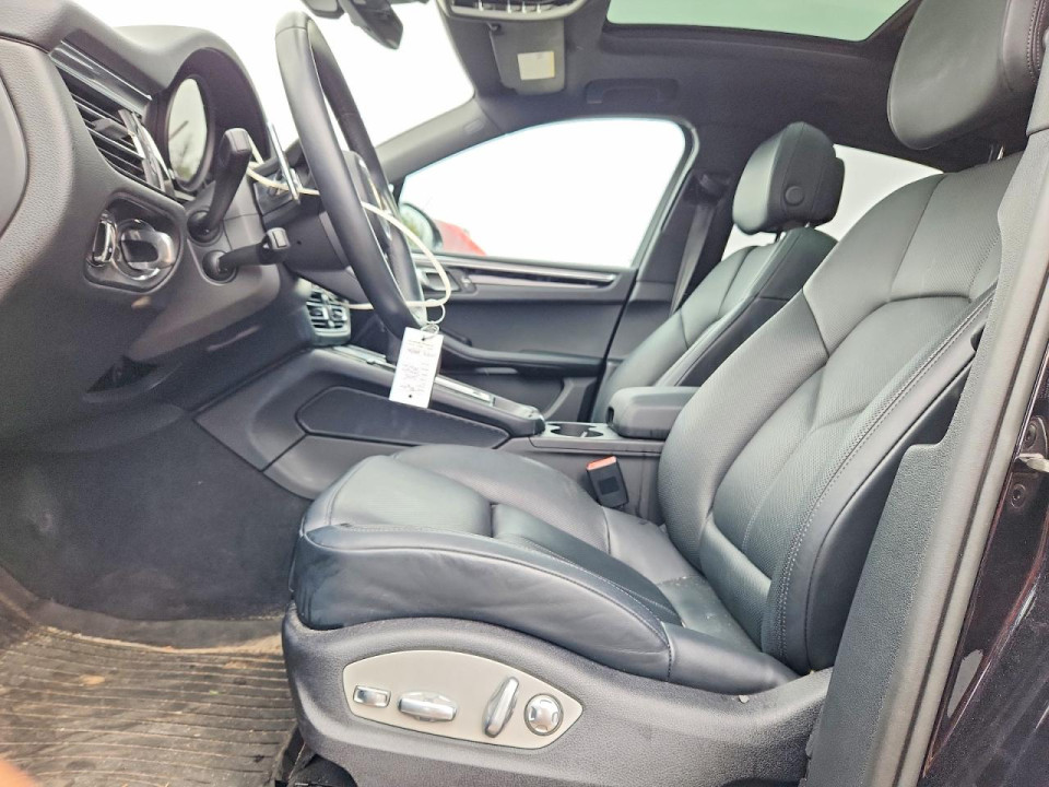 Porsche MACAN 2025 — Copart