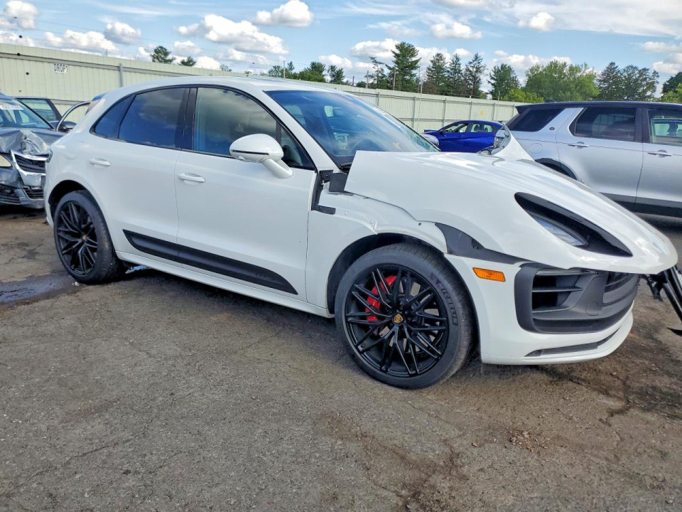 Porsche MACAN 2026 — Copart