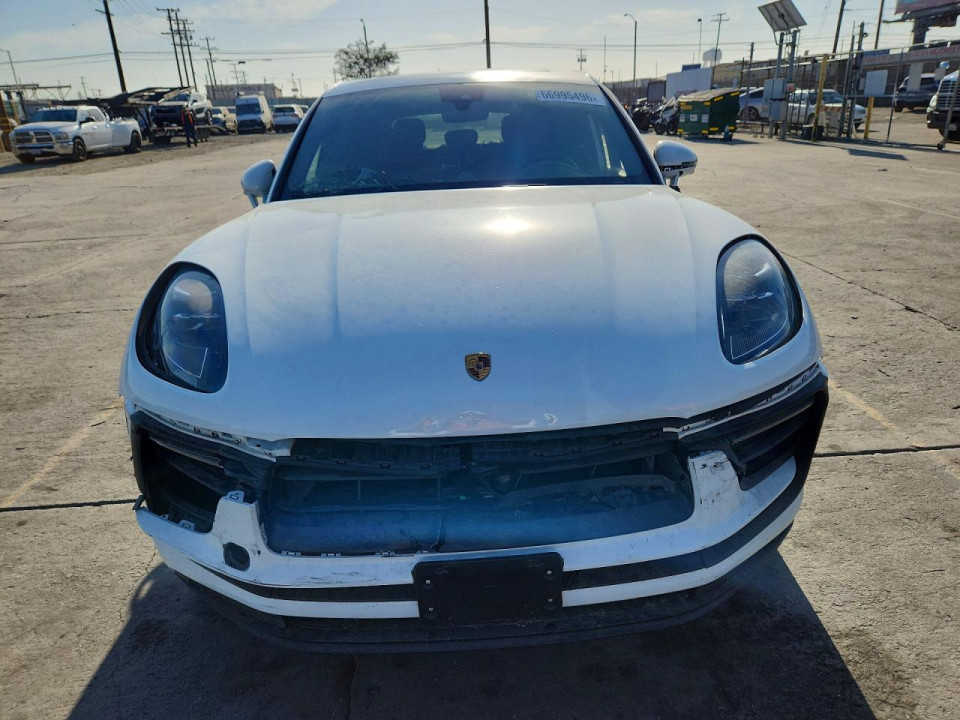 Porsche MACAN 2024 — Copart