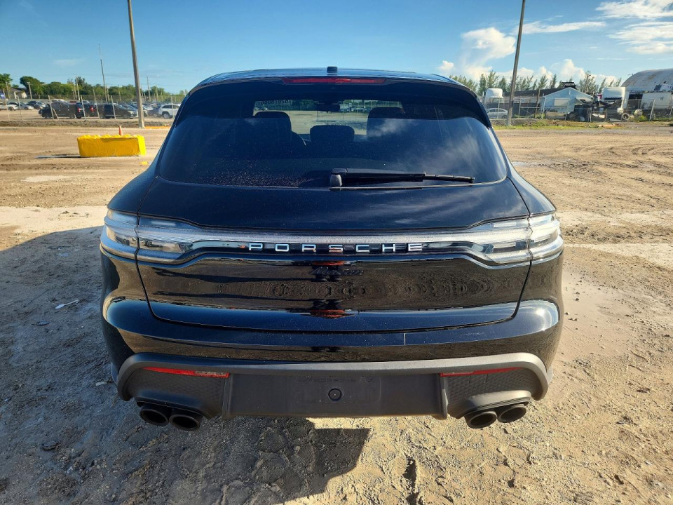 Porsche MACAN 2023 — Copart