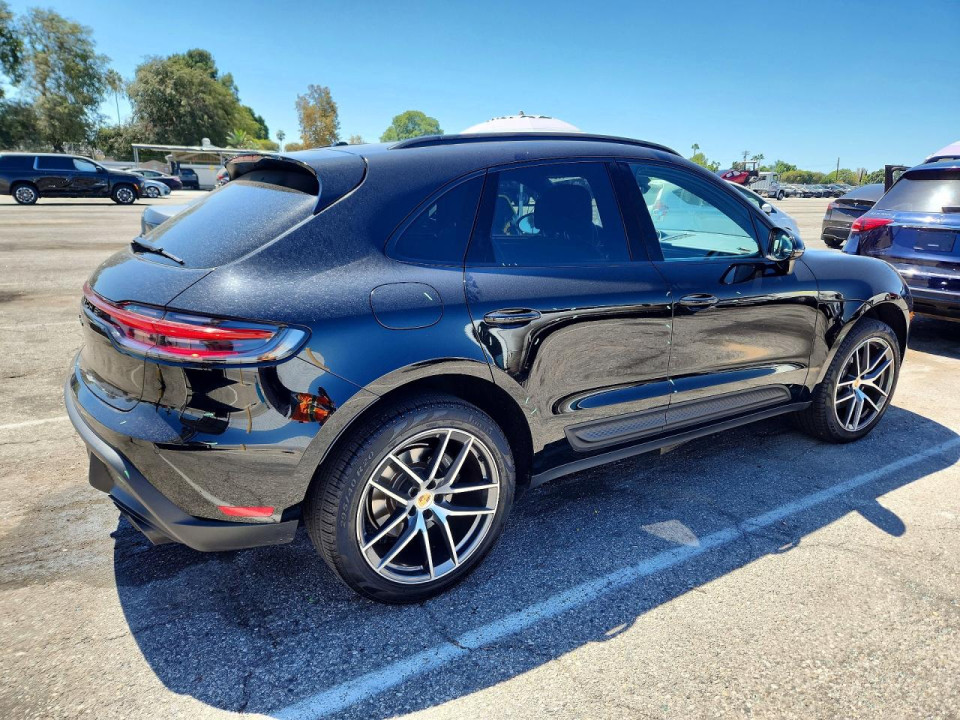 Porsche MACAN 2024 — Copart