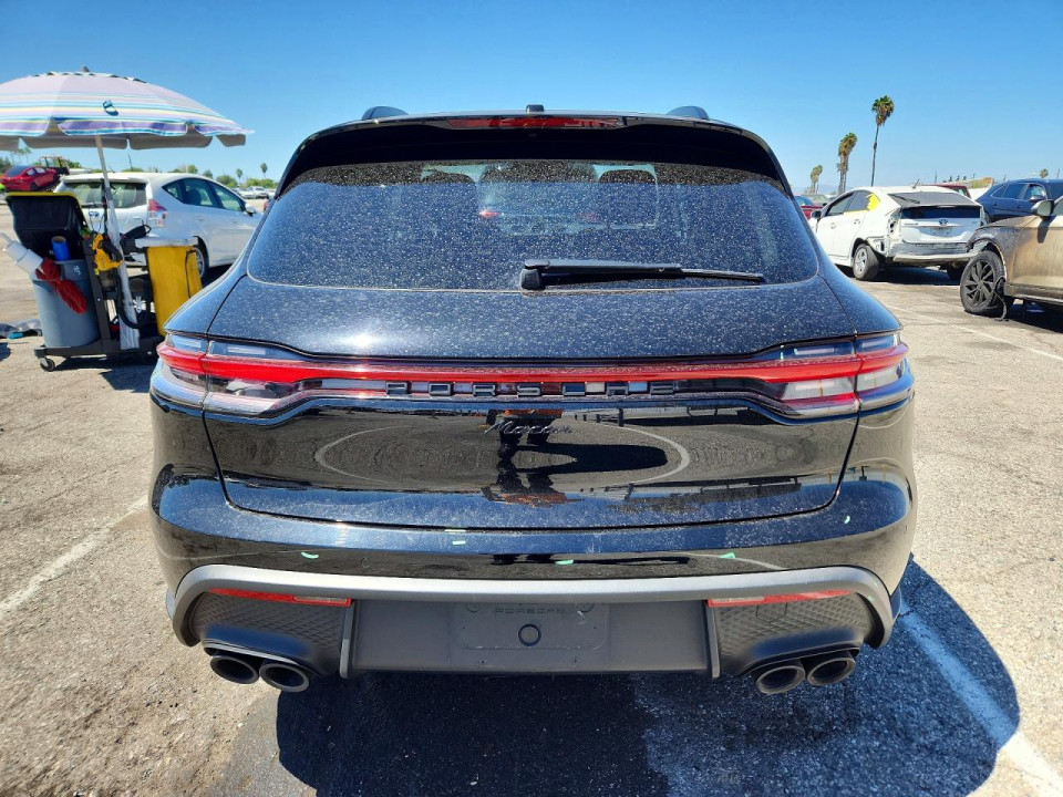 Porsche MACAN 2024 — Copart