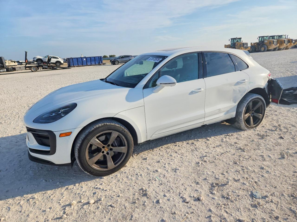 Porsche MACAN 2025 — Copart
