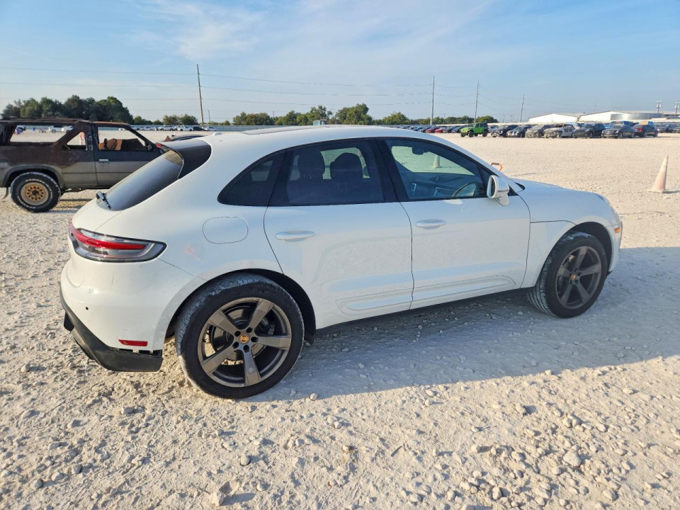 Porsche MACAN 2025 — Copart