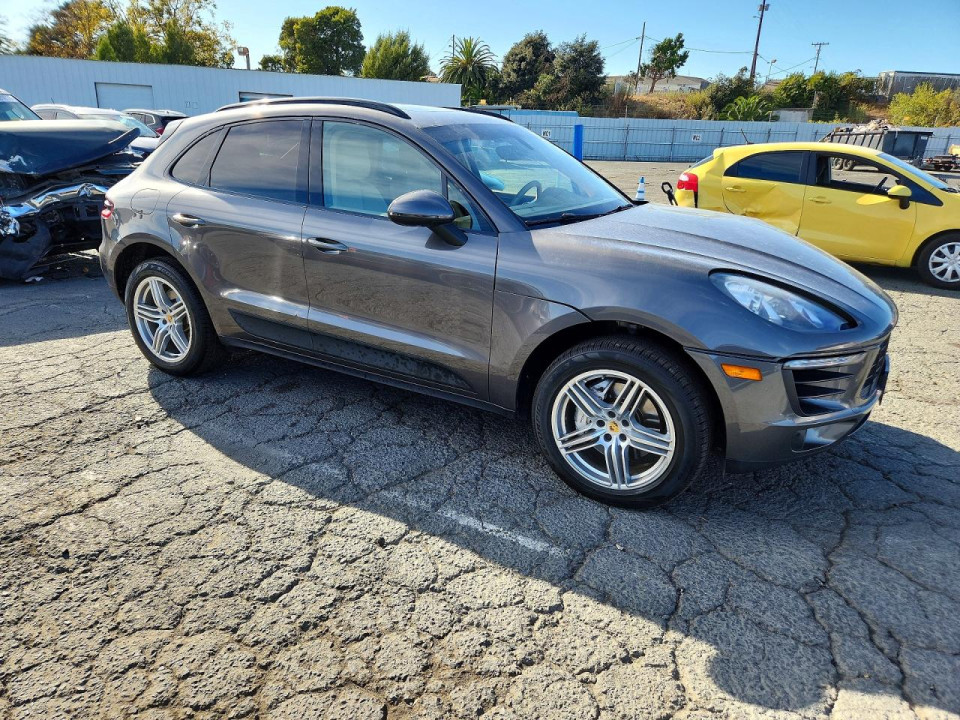 Porsche MACAN 2016 — Copart