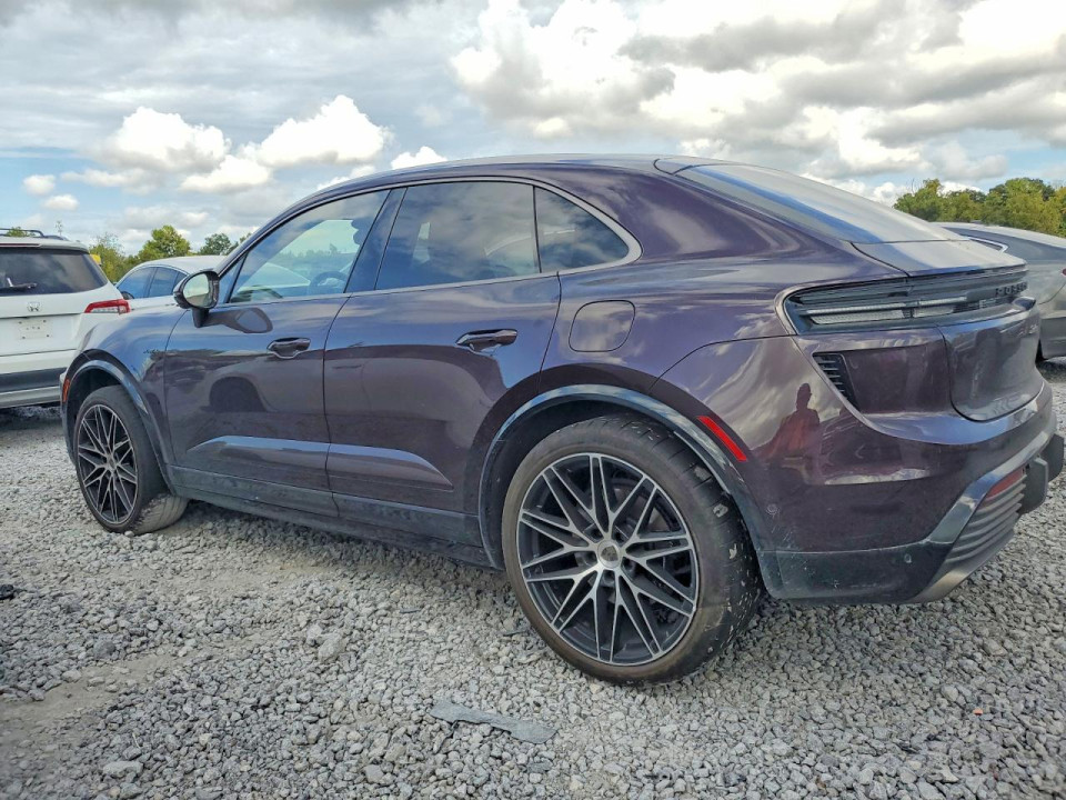 Porsche MACAN 2025 — Copart