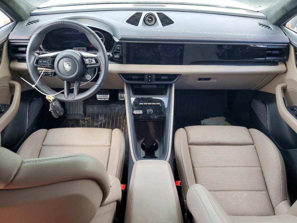 Porsche MACAN 2025 — Copart
