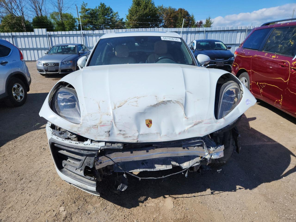 Porsche MACAN 2022 — Copart