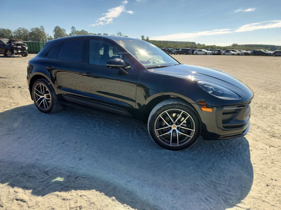Porsche MACAN 2024 — Copart