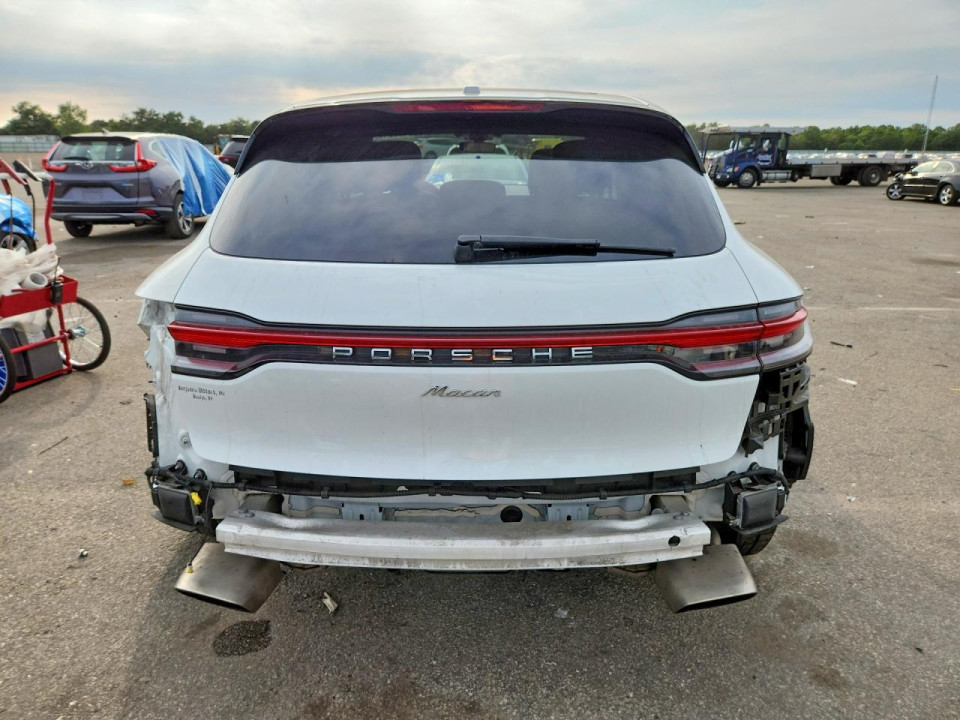Porsche MACAN 2021 — Copart