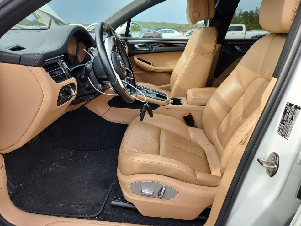 Porsche MACAN 2021 — Copart