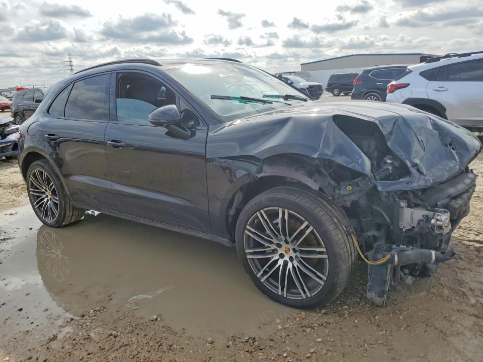Porsche MACAN 2016 — Copart