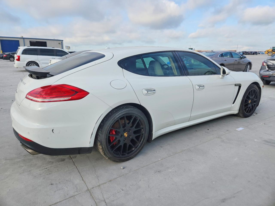 Porsche PANAMERA 2016 — Copart
