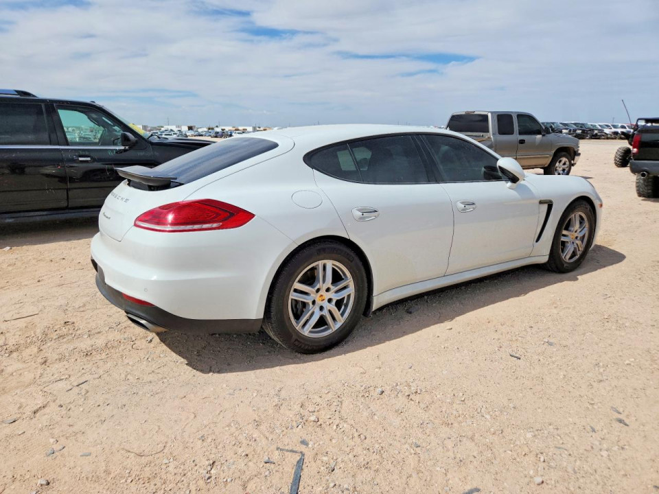 Porsche PANAMERA 2016 — Copart