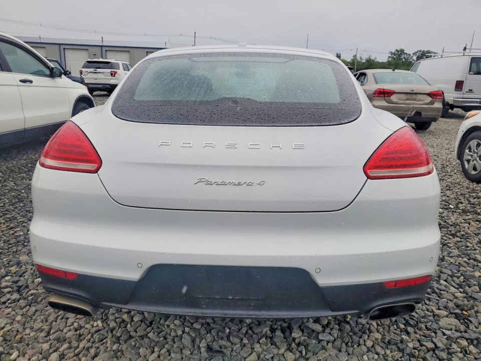 Porsche PANAMERA 2016 — Copart