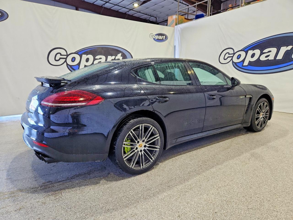 Porsche PANAMERA 2015 — Copart