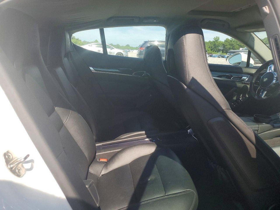 Porsche PANAMERA 2016 — Copart