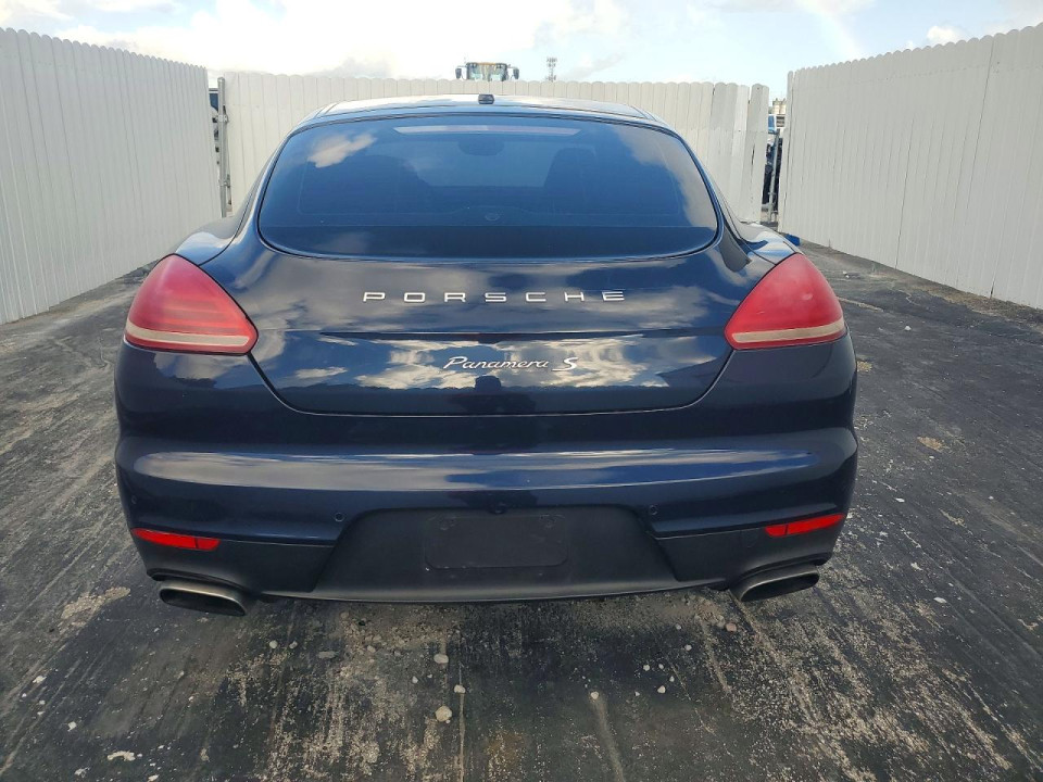 Porsche PANAMERA 2016 — Copart