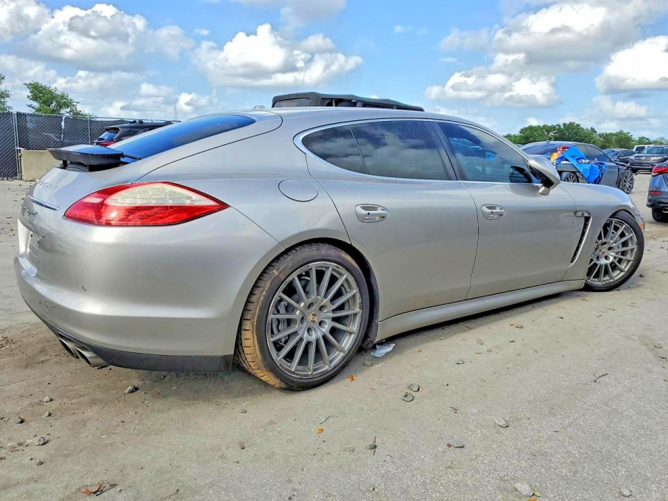 Porsche PANAMERA 2012 — Copart