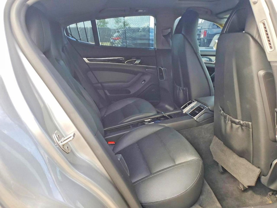Porsche PANAMERA 2012 — Copart