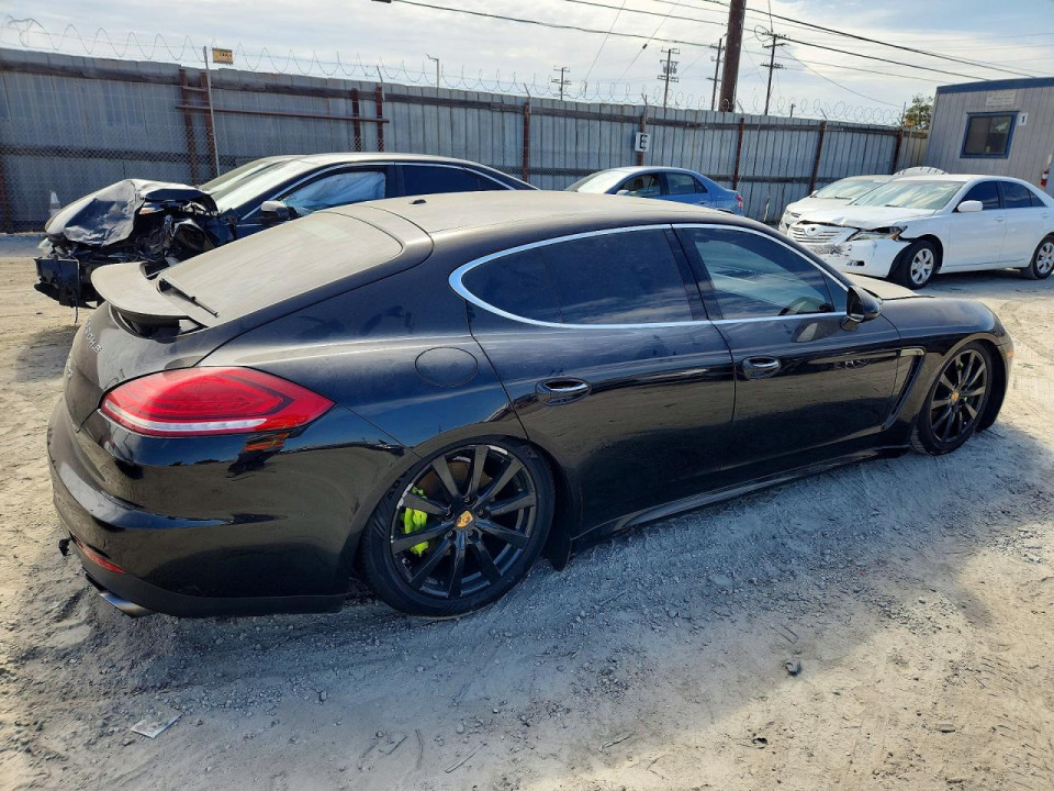 Porsche PANAMERA 2015 — Copart