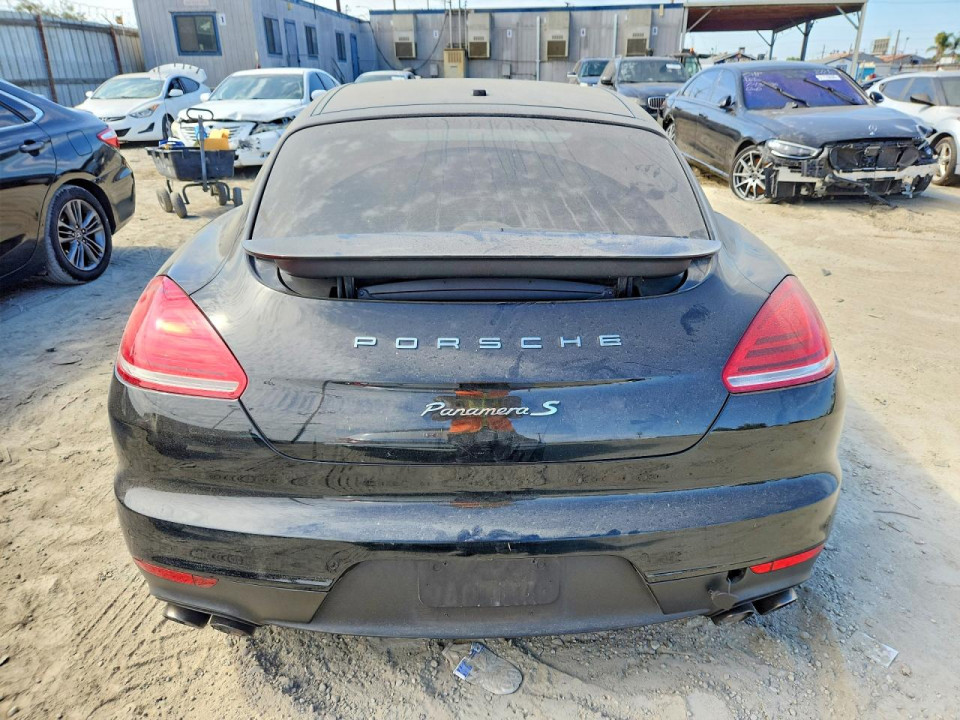 Porsche PANAMERA 2015 — Copart